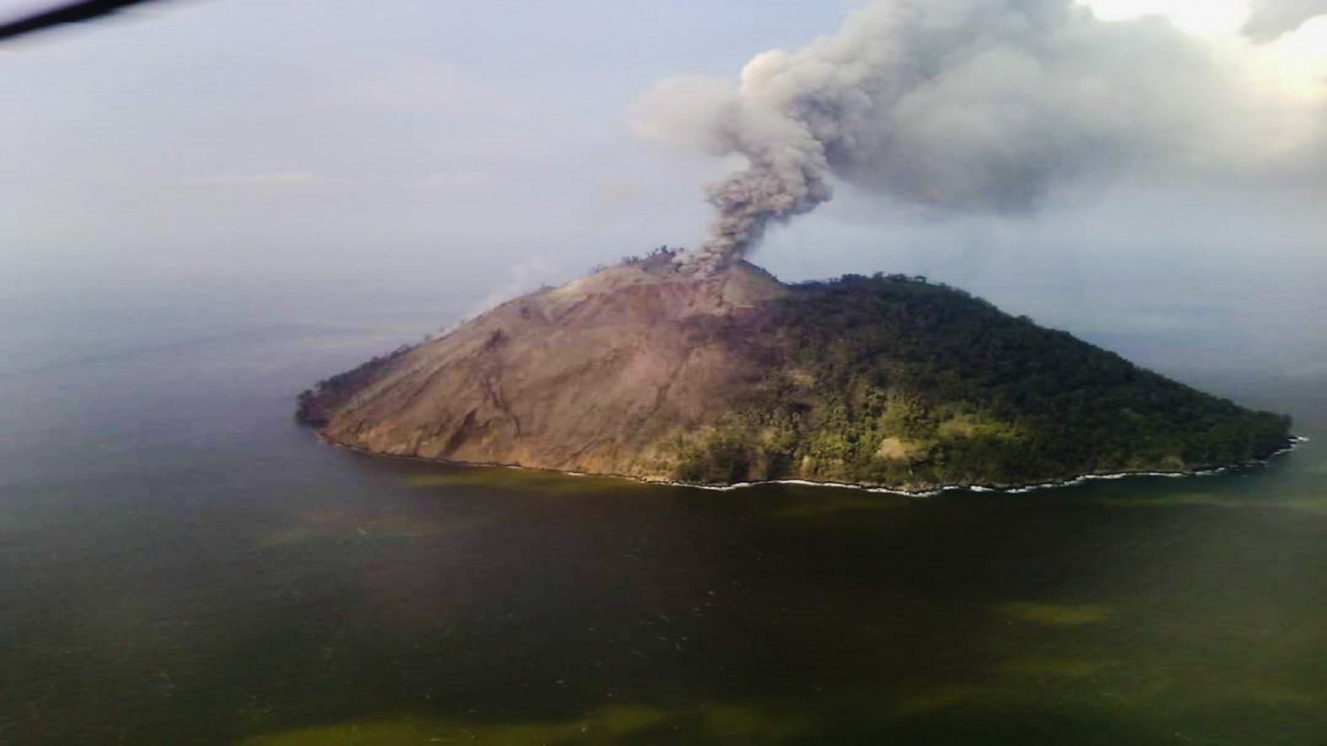 volcanic-activities-on-kadovar-island-subsiding-emtv-online