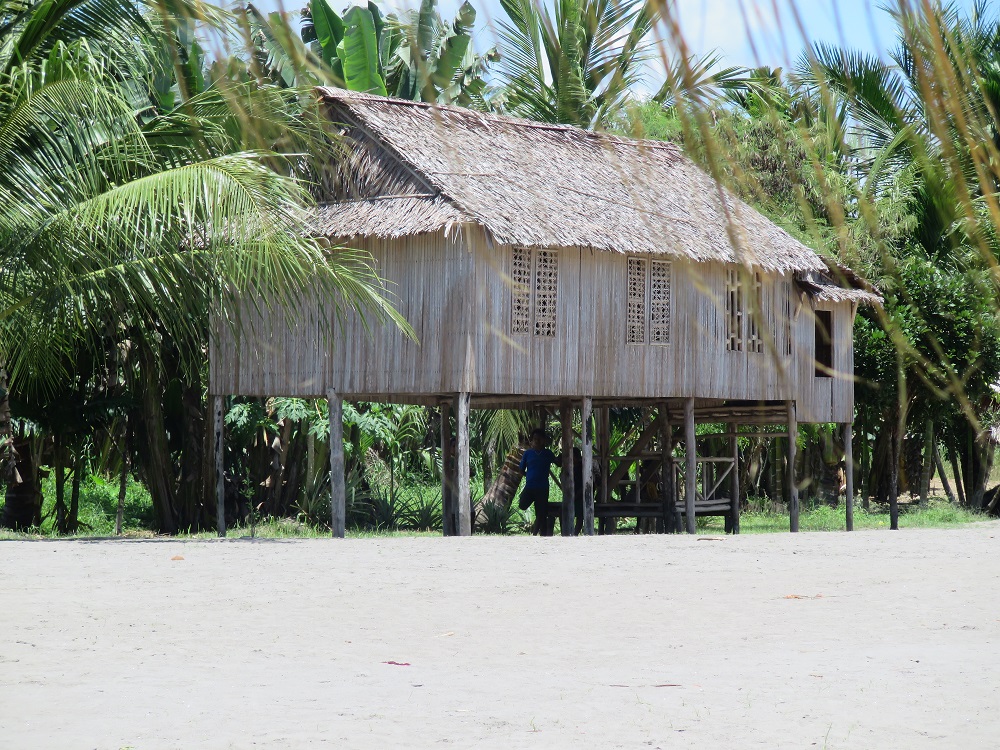 Horau Hururu Community