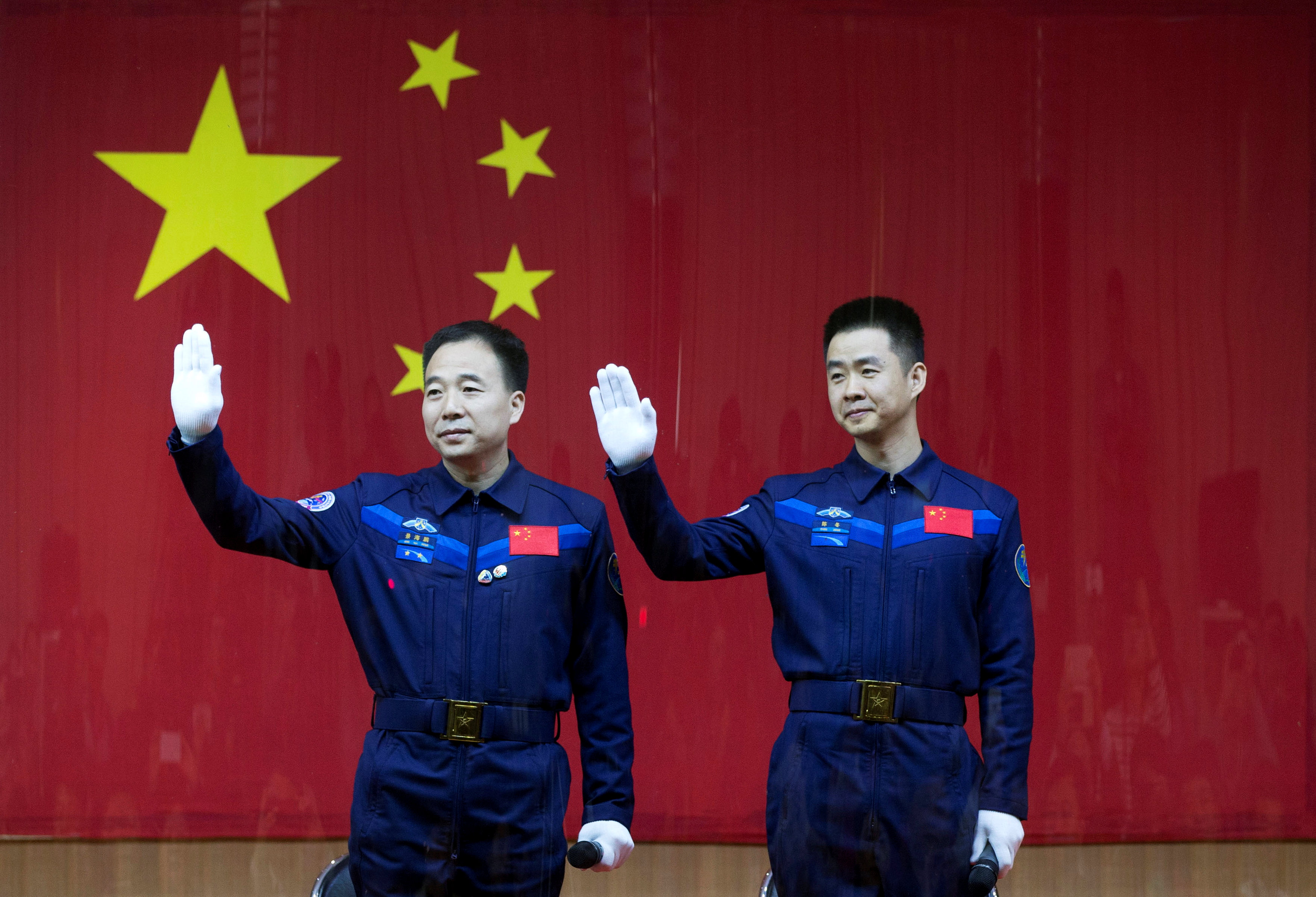 china-to-launch-manned-space-mission-shenzhou-11-on-monday-emtv-online