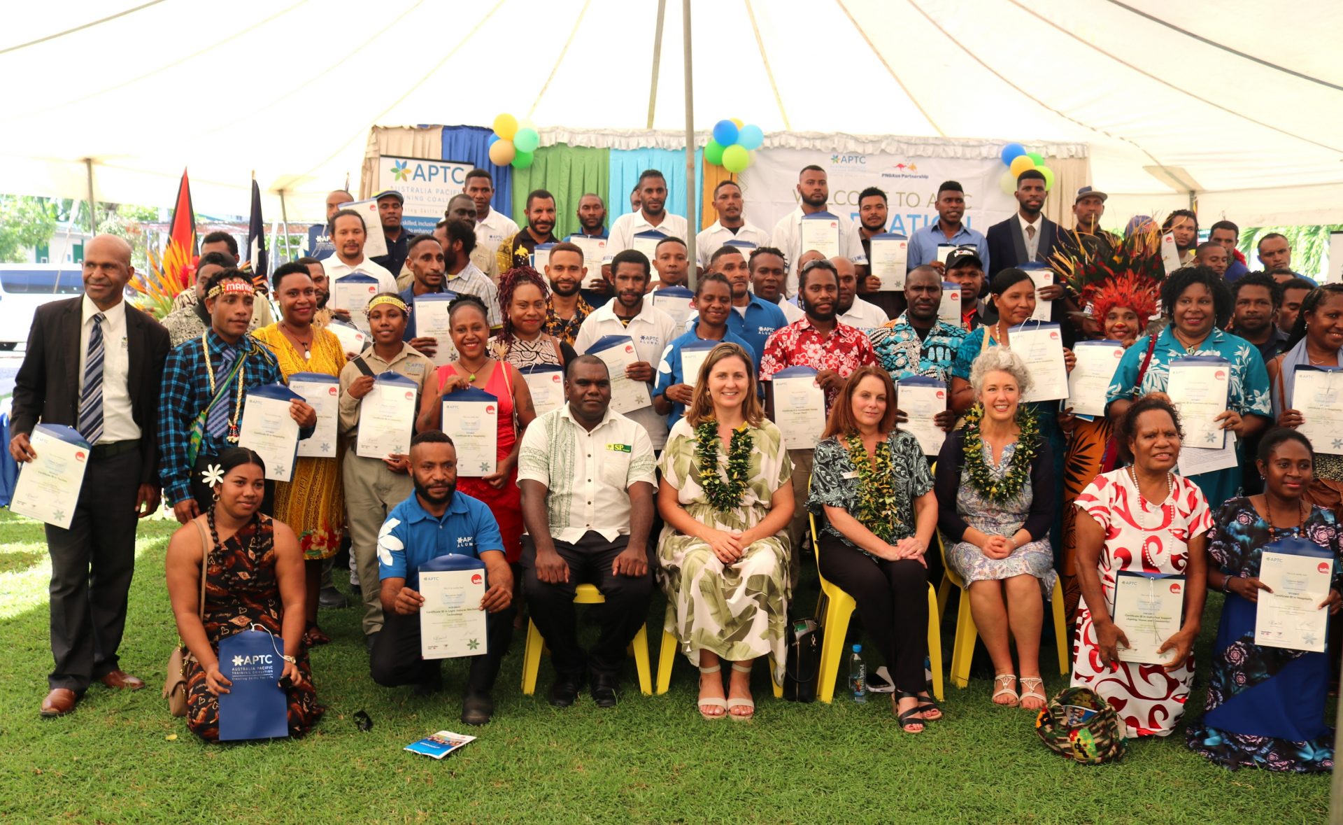 83 PAPUA NEW GUINEANS AWARDED AUSTRALIAN QUALIFICATIONS EMTV Online